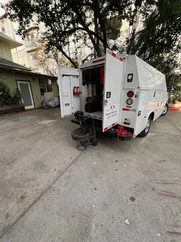 Magnet Plumbing service vehicle on-site for Faucet Repair in South Apopka